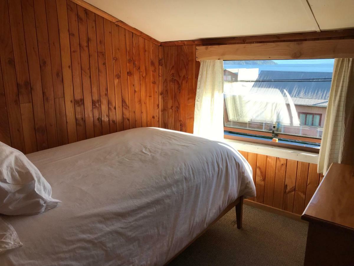 פוארטו סיסנס Hostal Bellavista מראה חיצוני תמונה